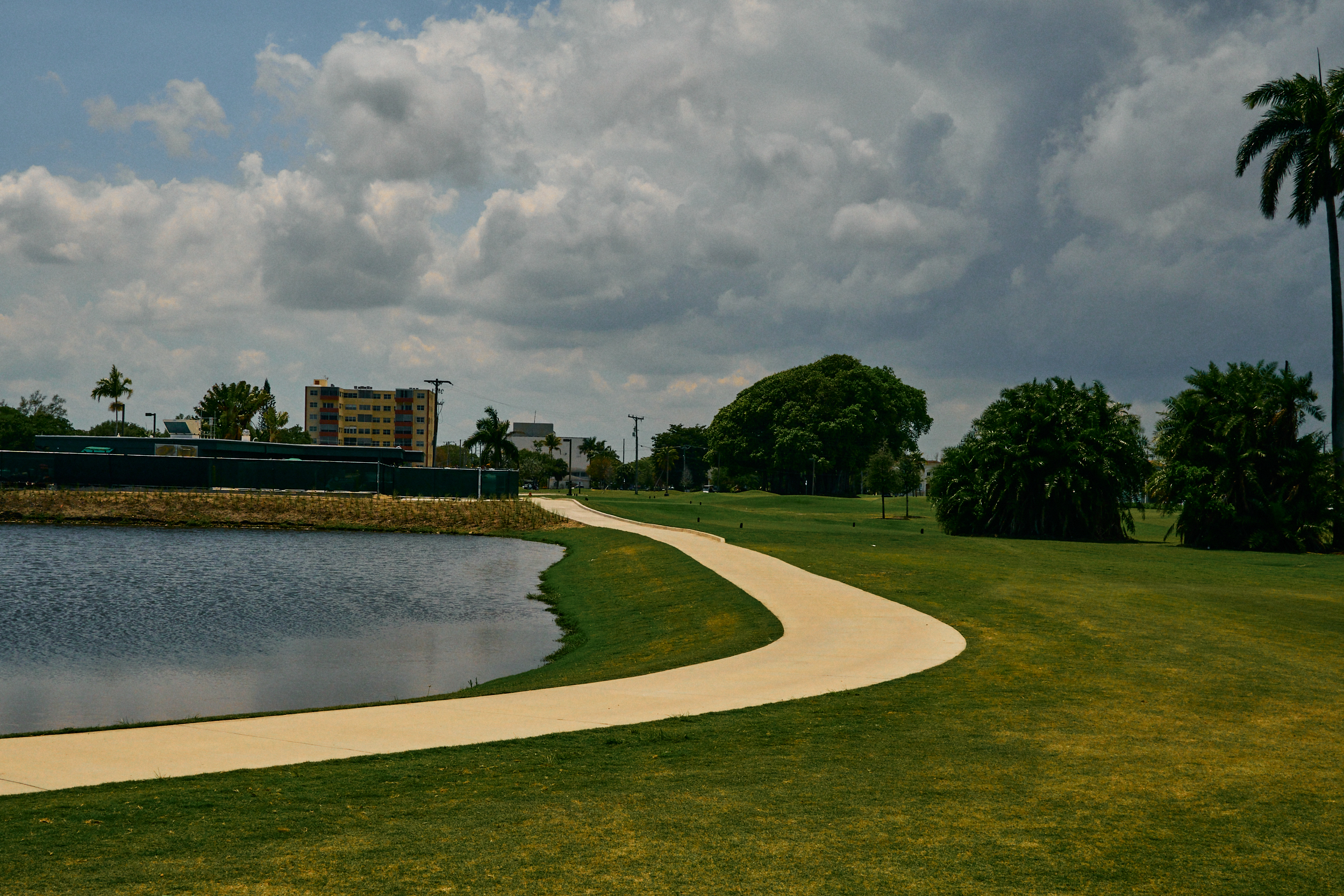 Lake beside the cart path at Hollywood Beach Golf Club.